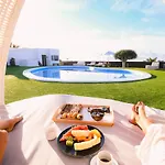 فيلة Villamare *